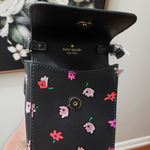 NWT Kate Spade Ditsy Buds North South Phone Crossbody - Picture 4 of 5